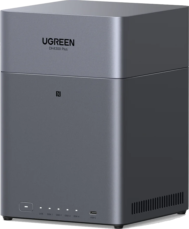 Das UGREEN DH4300 Plus 4-Bay NAS - Vorderansicht